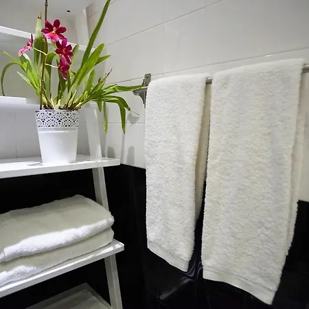 Lovelystay - Imaginary Santa Catarina شقة